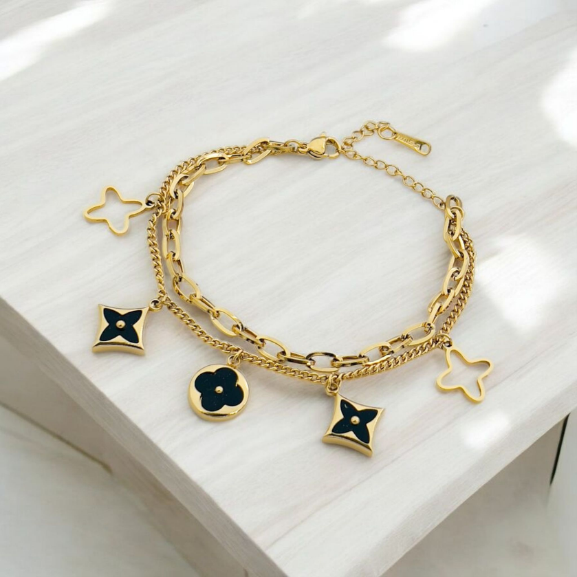 Black star Bracelet