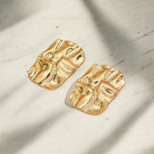 Molten crest earrings